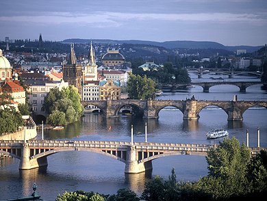 belleza-de-puentes-praga.jpg